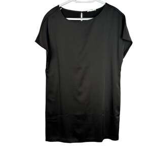NWT Camber & Grace Blouse Womens Small Satin Sleeveless Glam Chiccore Neutral